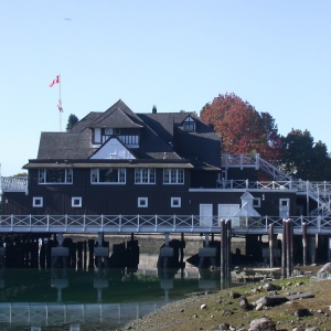 ���ô���ѧ�����ٹ�ǩ