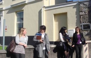 ��ѧ����У��רҵ���ƽ��