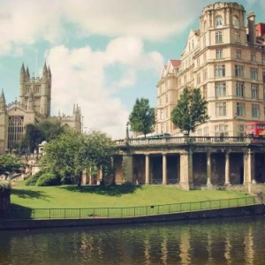 Ӣ������ѧרҵ��У����Щ��