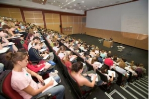 ����Ӣ����ѧ���ڿ�ģʽ�͸���˱�׼