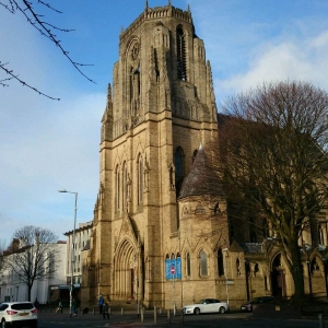 Ӣ����ѧ���˴�ԺУ������רҵ