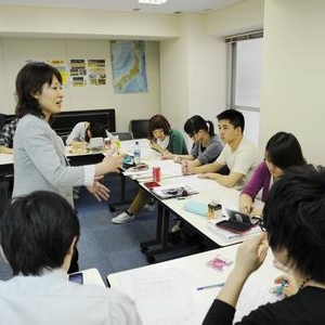 �ձ�����ѧУ���̵�