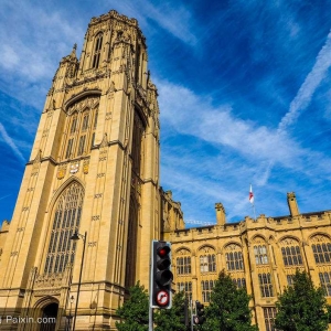 Ӣ����ѧ��ȫ���з���