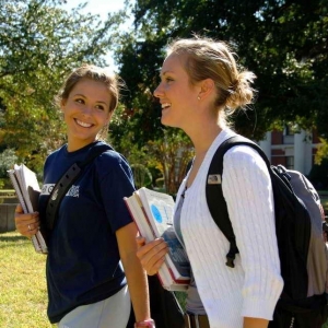 ����Ӣ���ߵȽ����ĳ�������