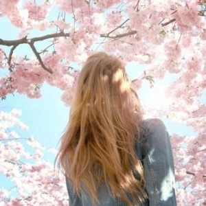 �̵�Ӣ����ѧ�ʺ�Ů����רҵ