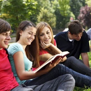 Ӣ����ѧѡרҵ�ο�����