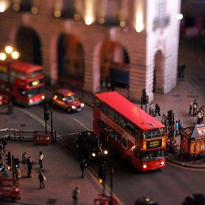 Ӣ����ѧ���ļ��ֱ��գ�