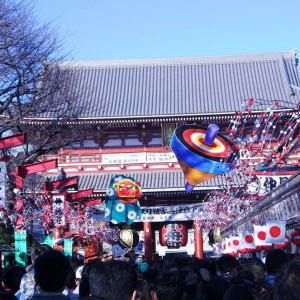 �ձ���ѧ����Ӣ��������