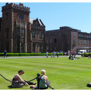 加拿大高校陆续官宣:网课延至明年4月