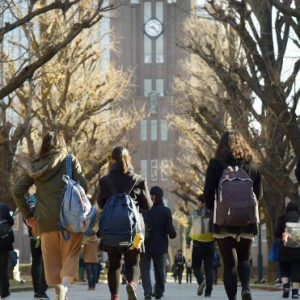 �ձ���ѧ���׶ηֱ�Ҫ������