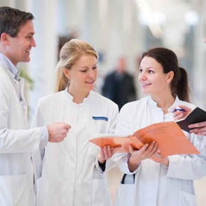 ����ҽѧרҵ��ѧ����׼��������