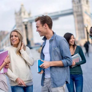 Ӣ���ٷ������й�ѧ������Ĵ�רҵ��ҵȥ��