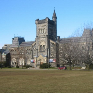 加拿大滑铁卢大学学制是什么?